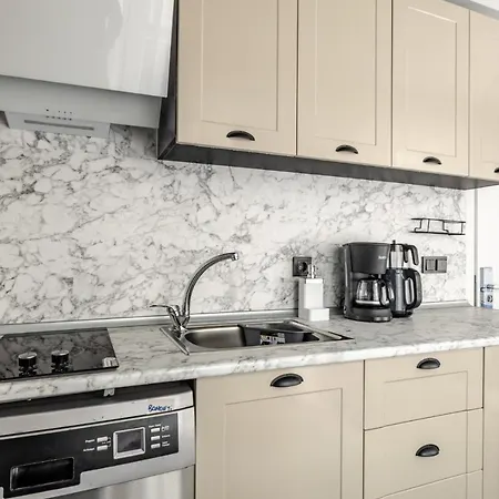 Studio Flat 4 Min To Bomontiada 10 Min To Citys Provincia di Istanbul